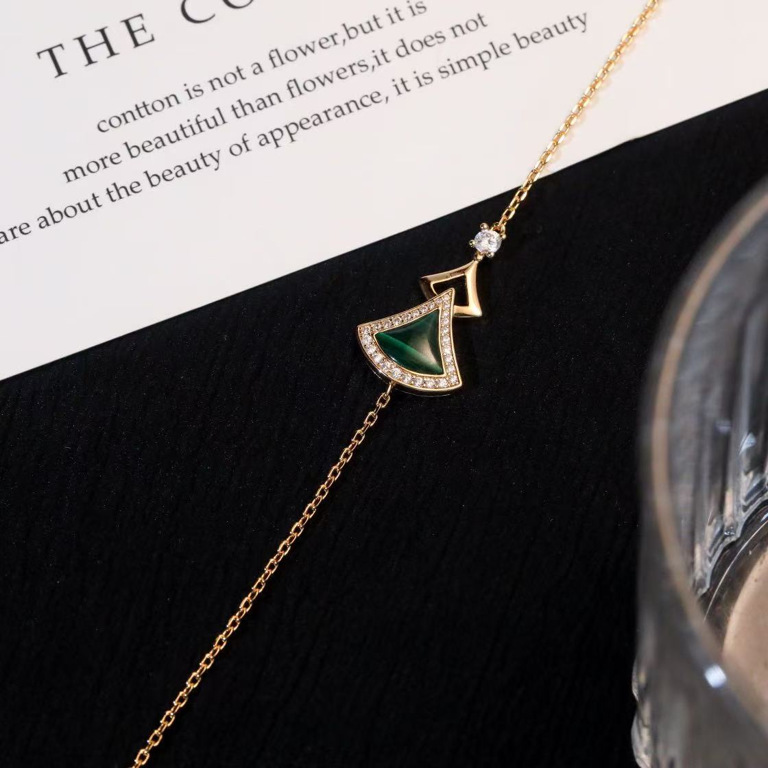 Bvlgari ディーヴァ ドリーム ブレスレット