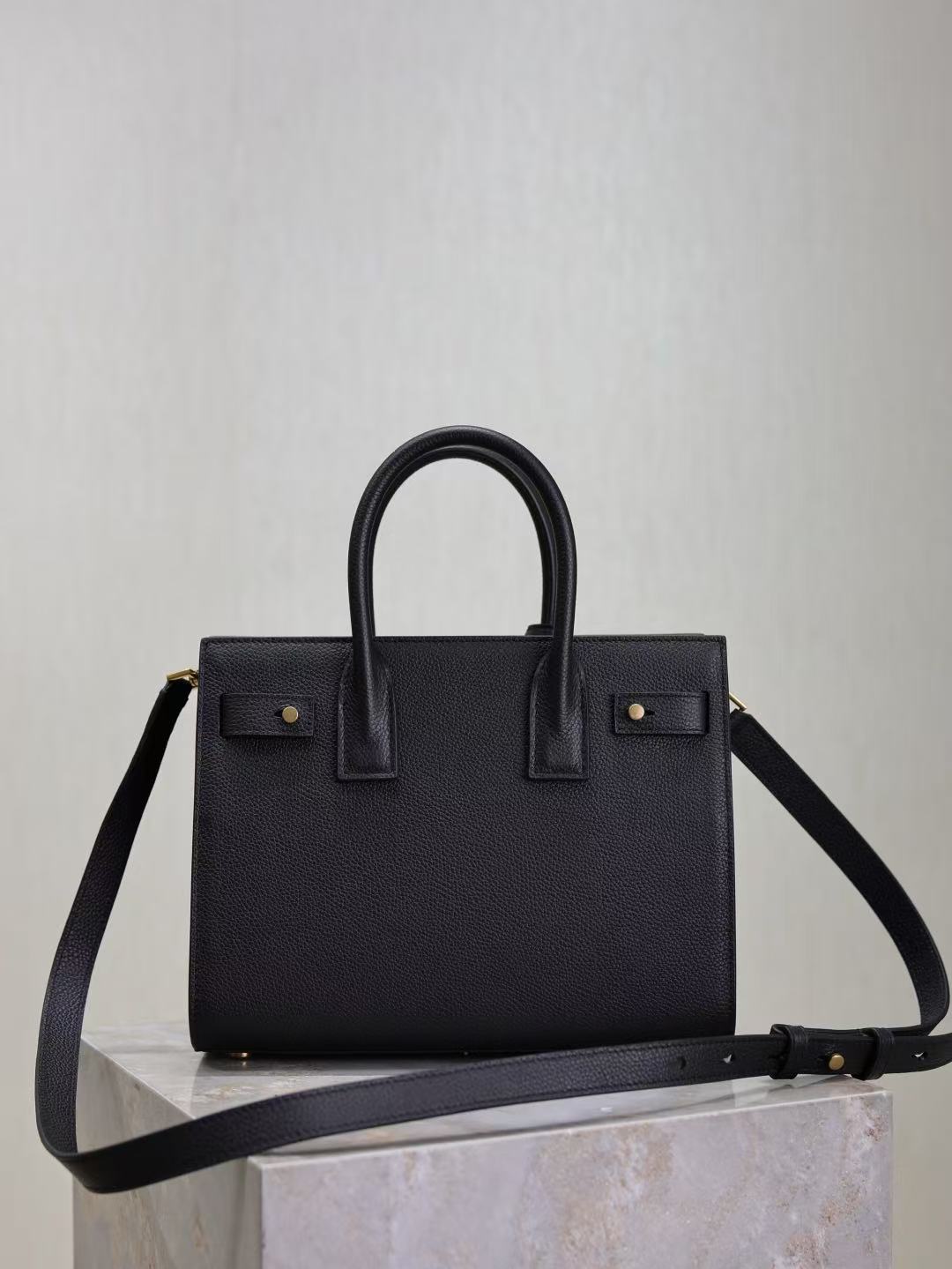 Saint Laurent サンローラン  サック ド ジュール ソフト ナノ（グレインレザー）