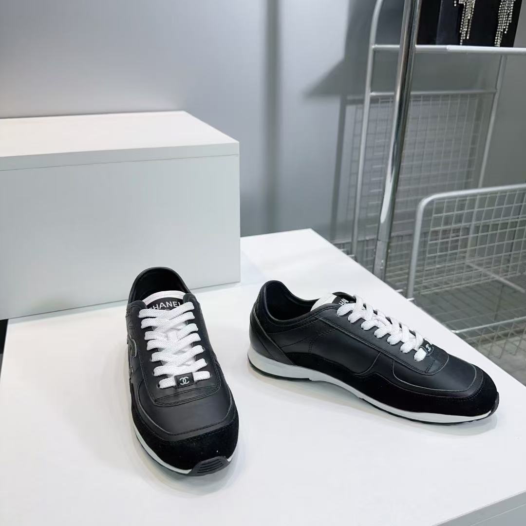 CHANEL 2025年春夏 プレコレクション  スニーカー