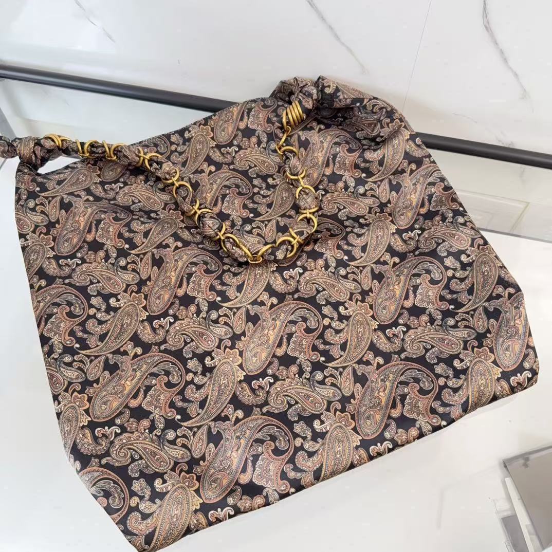 Saint Laurent サンローラン アマリア（シルクツイル）