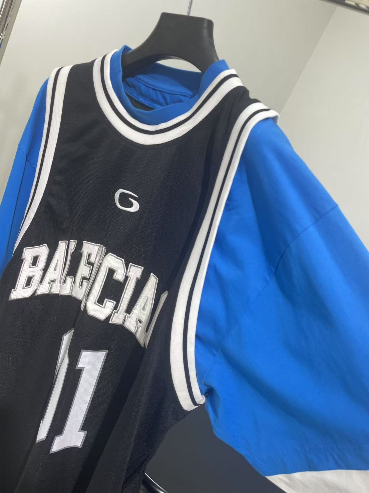 Balenciaga ブラック/ホワイト の メンズ BASKETBALL SERIES - レイヤード ロングスリーブ Tシャツ