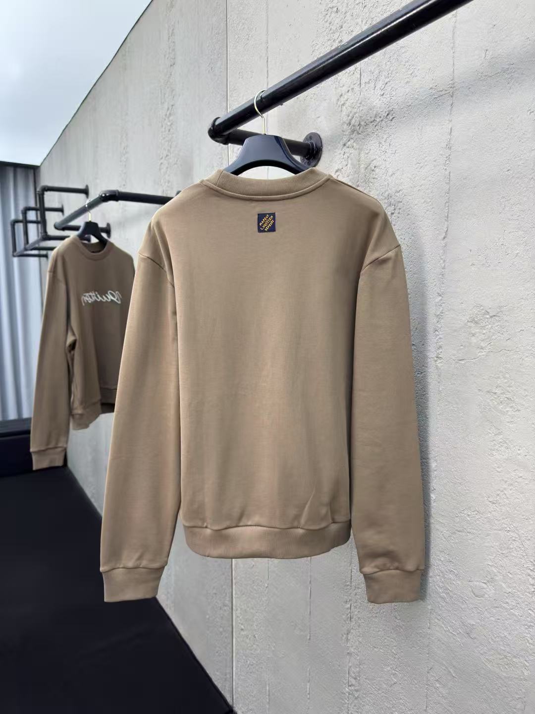 Louis vuitton エンブロイダリー コットンクルーネック