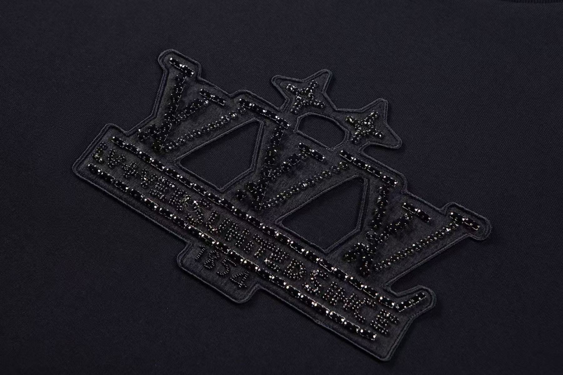 Louis vuitton エンべリッシュド シグネチャーパッチ スウェットシャツ