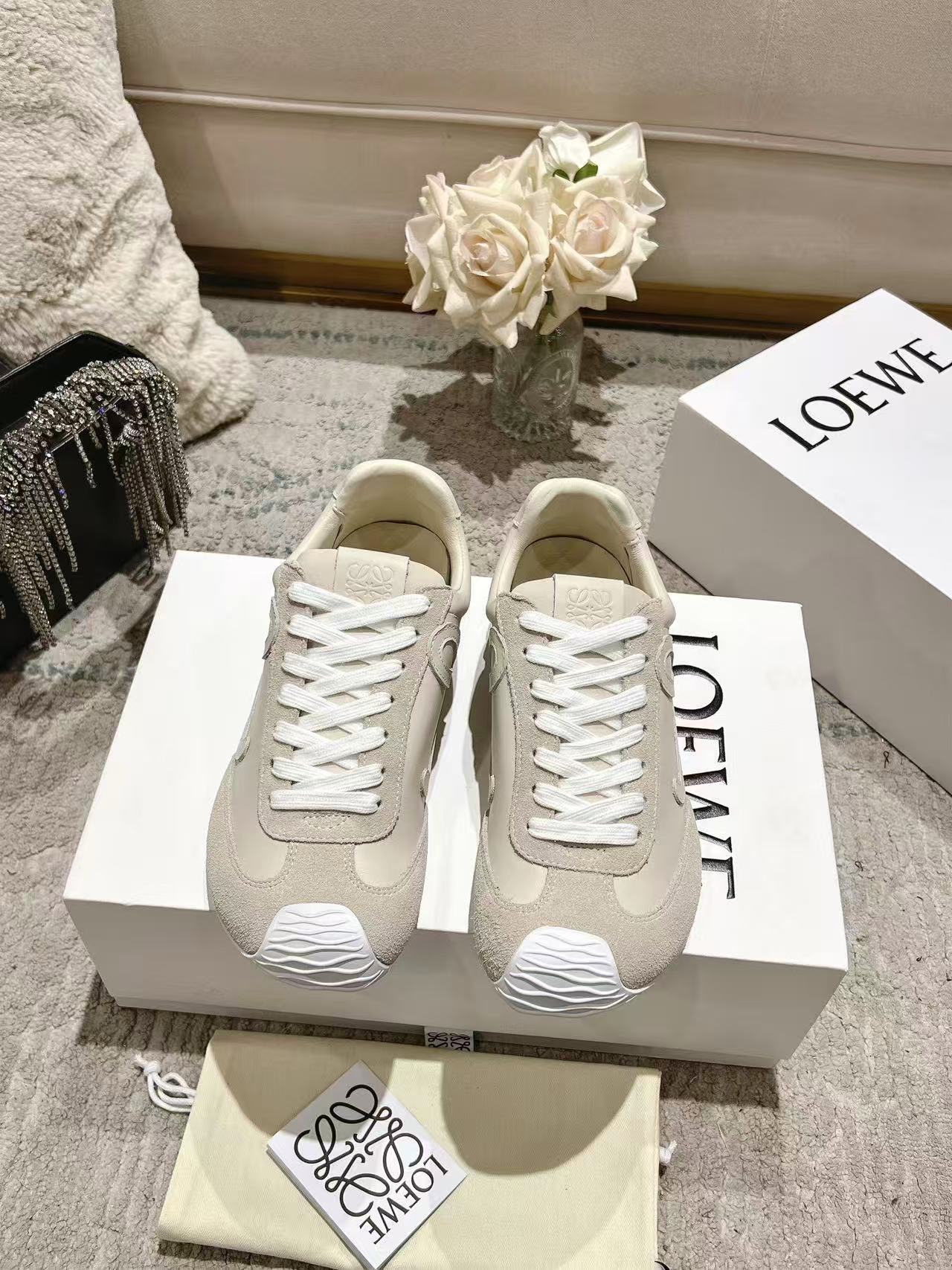 Loewe バレエランナー 2.0（ソフトカーフ）