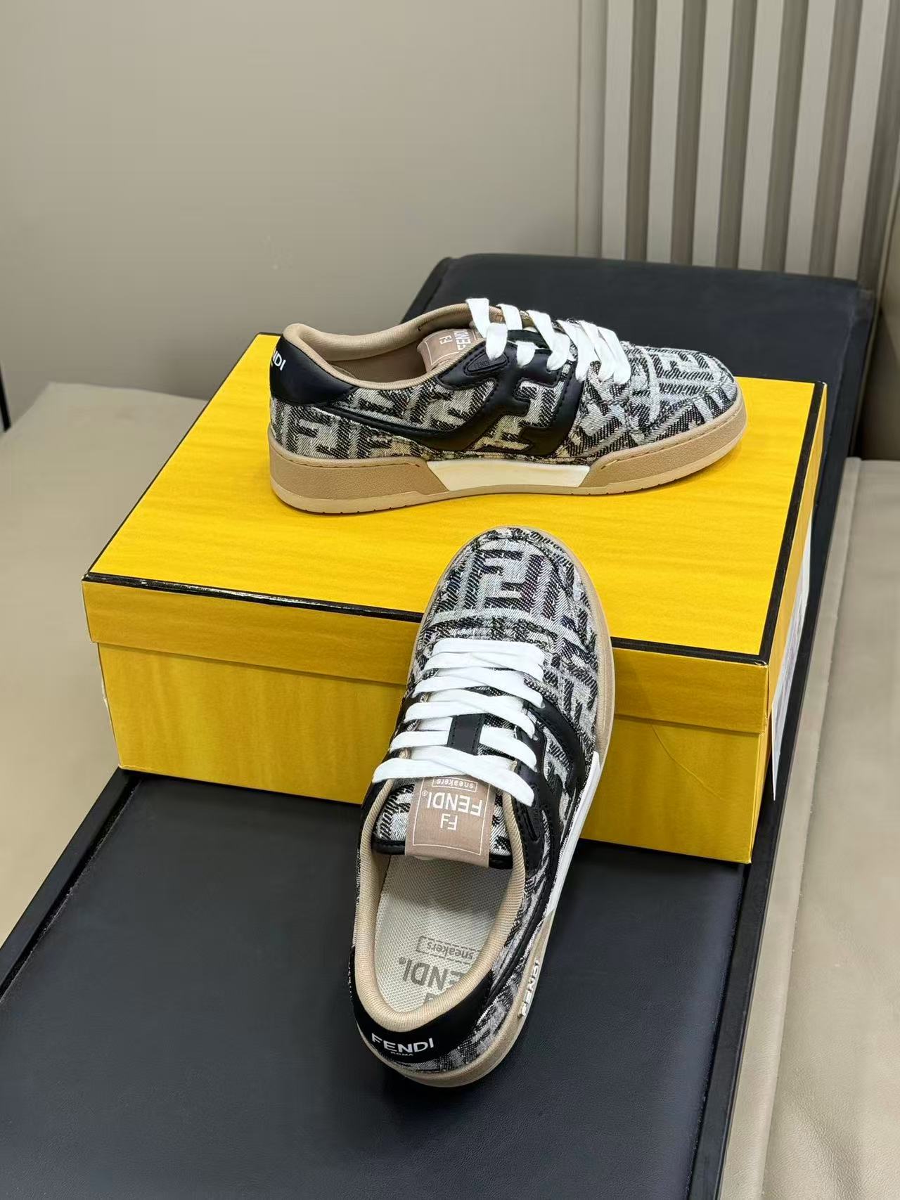 Fendi フェンディ マッチ スニーカー