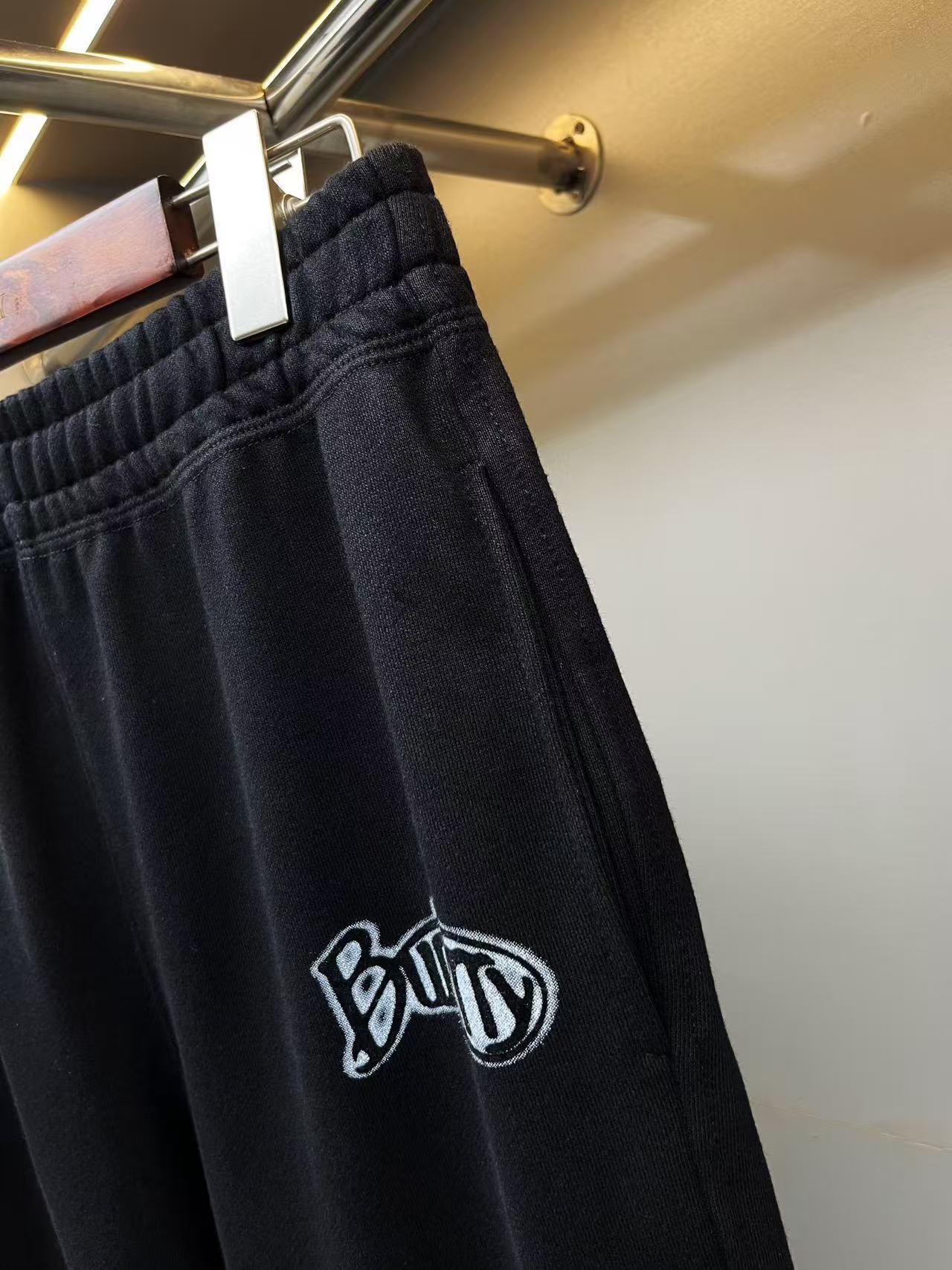 Burberry ロゴ コットン ジョギングパンツ