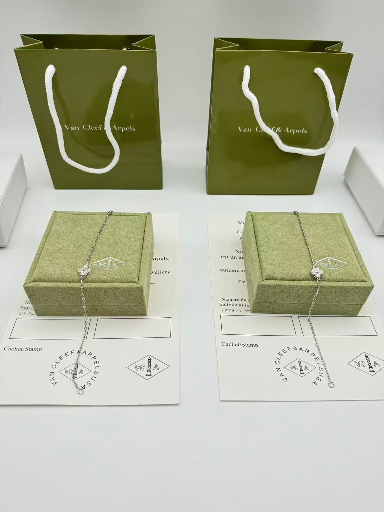 スウィート アルハンブラ ブレスレット、1モチーフ