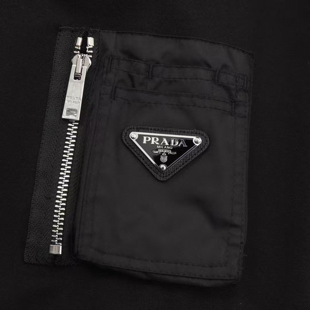 Prada コットンフリースx Re-Nylon フーディー