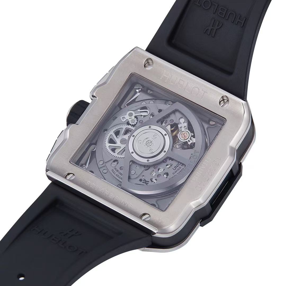 HUBLOT ウブロ ウニコ チタニウム