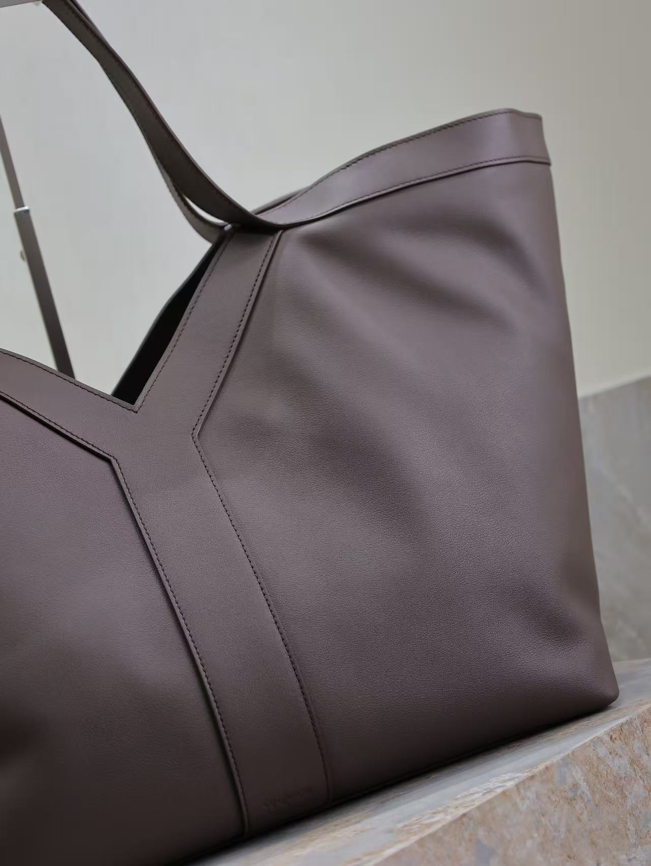 Saint Laurent サンローラン トート（レザー）