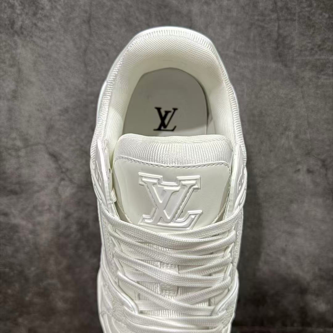 Louis vuitton トレイナー スニーカー