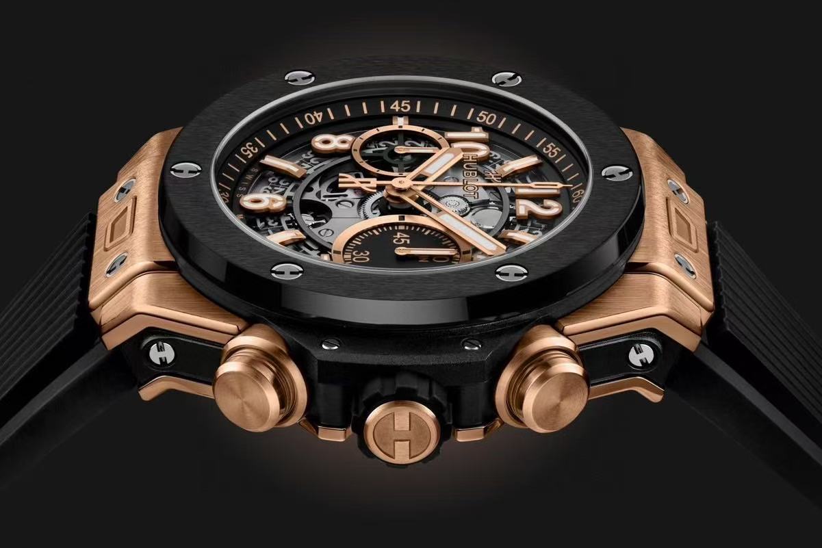  HUBLOT ウブロ ウニコ キングゴールドセラミック