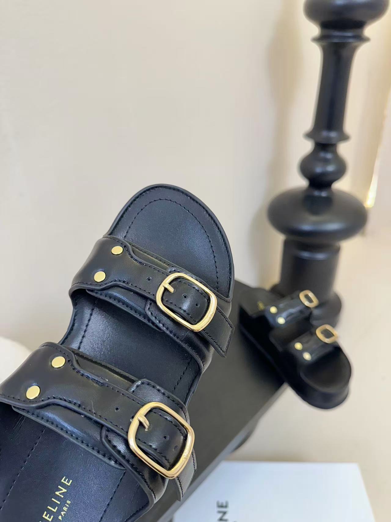 CELINE ポリー ウェッジミュール / カーフスキン