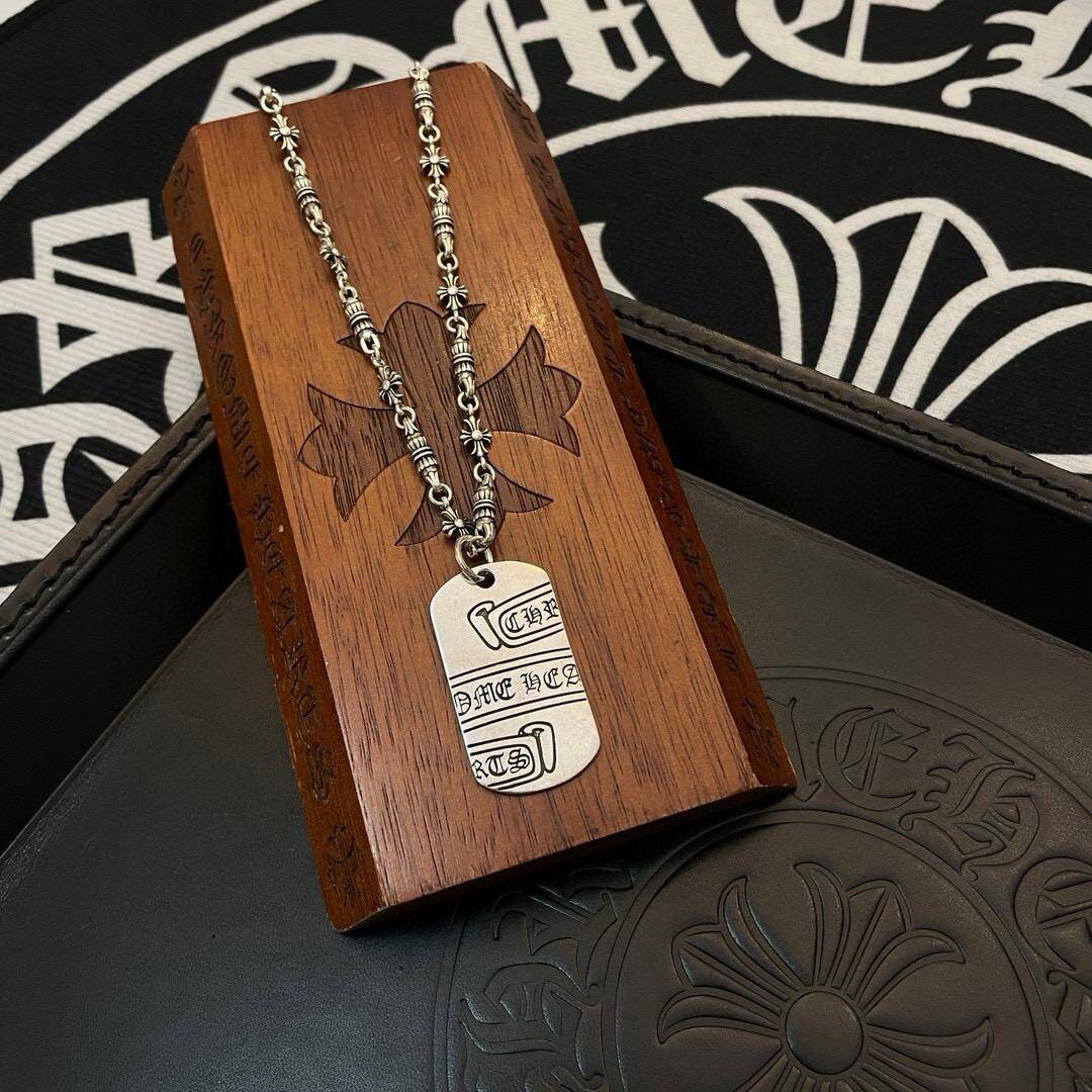 Chrome Hearts ドッグタグネックレス