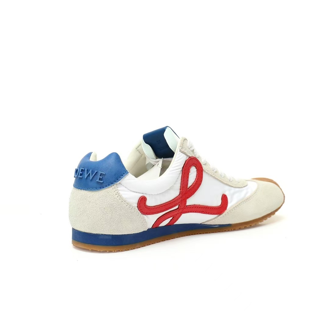 Loewe バレエランナー 2.0（ナイロン&カーフ）