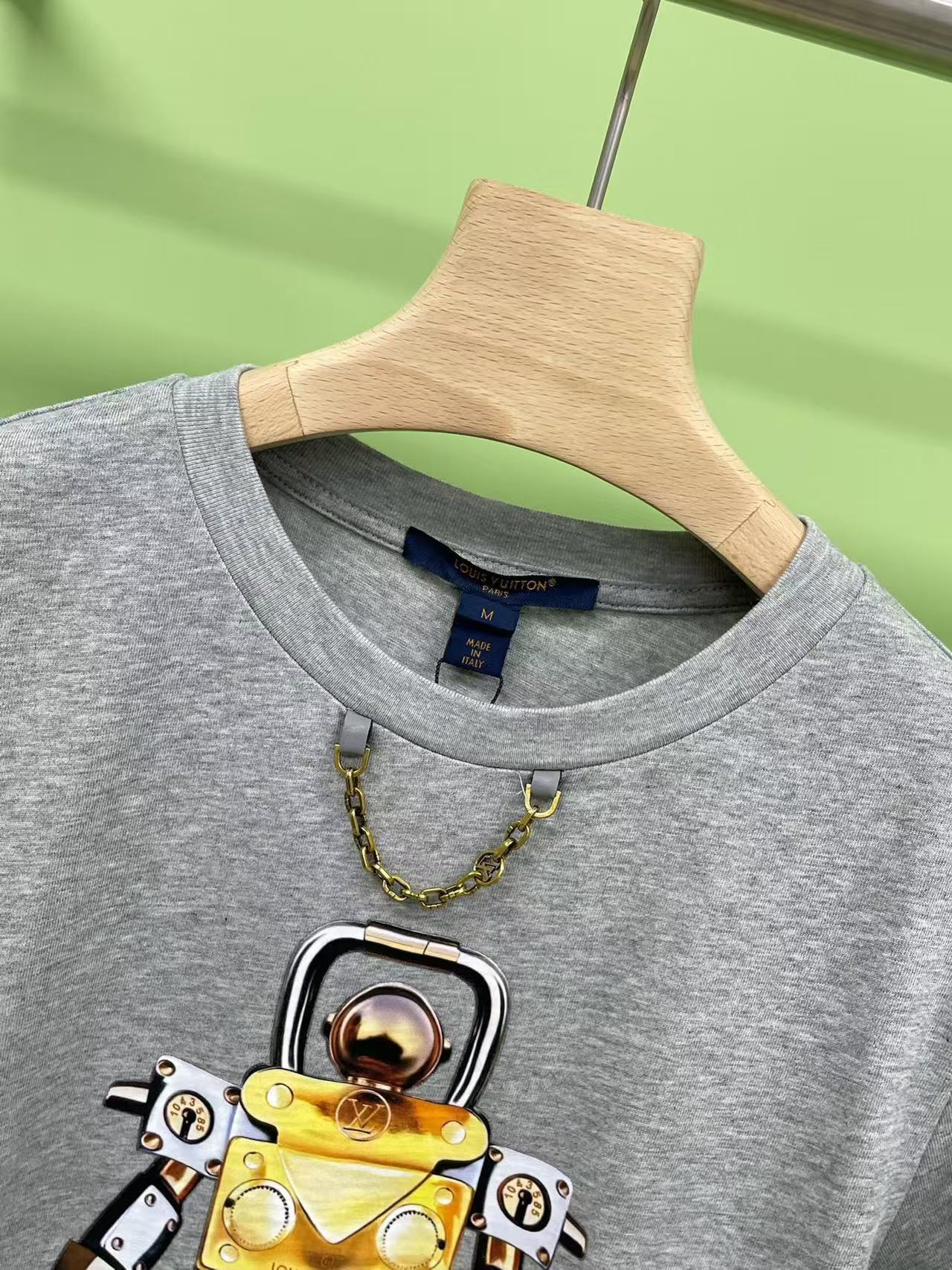 Louis vuitton ロボット クロップトップ