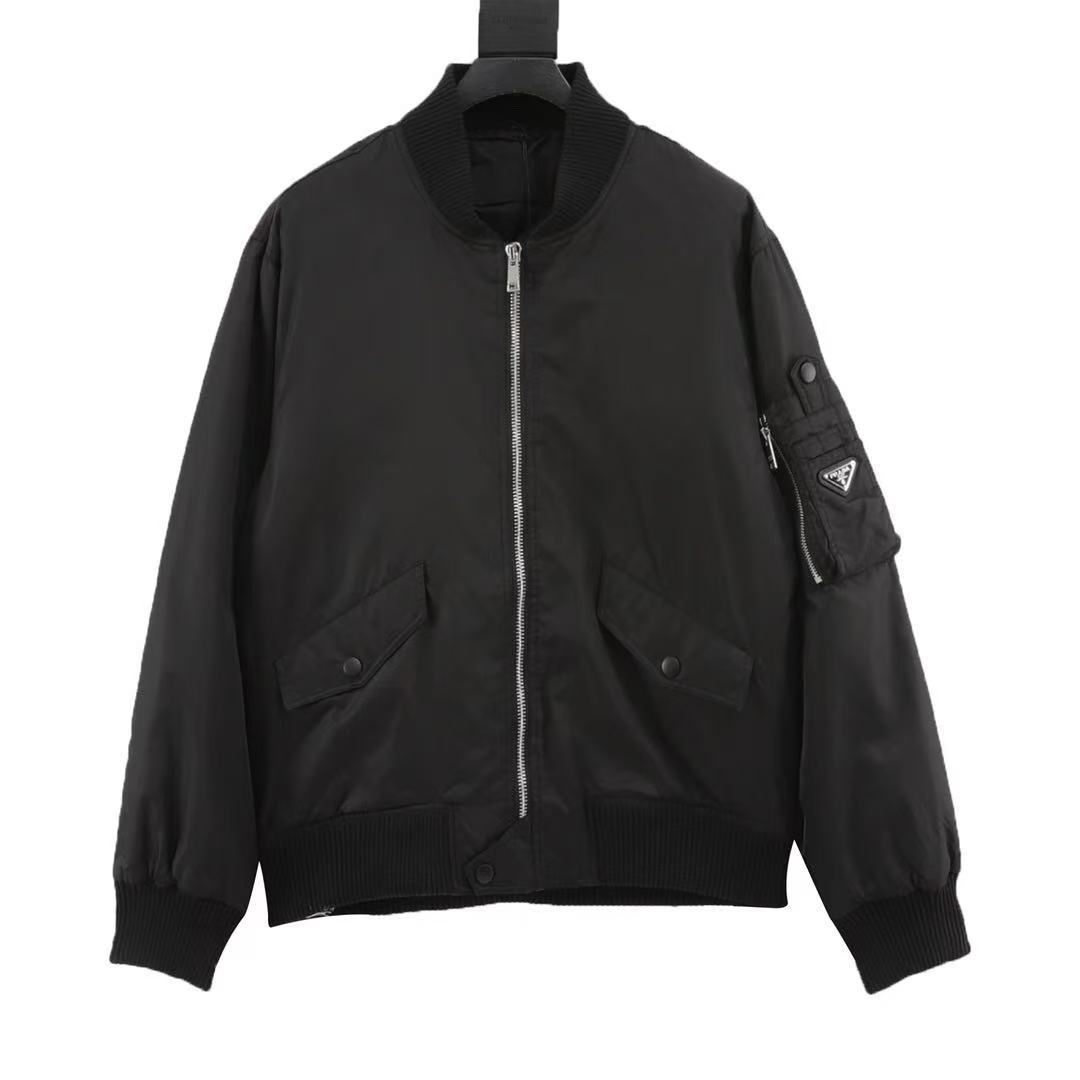 Prada Re-Nylon ボンバージャケット