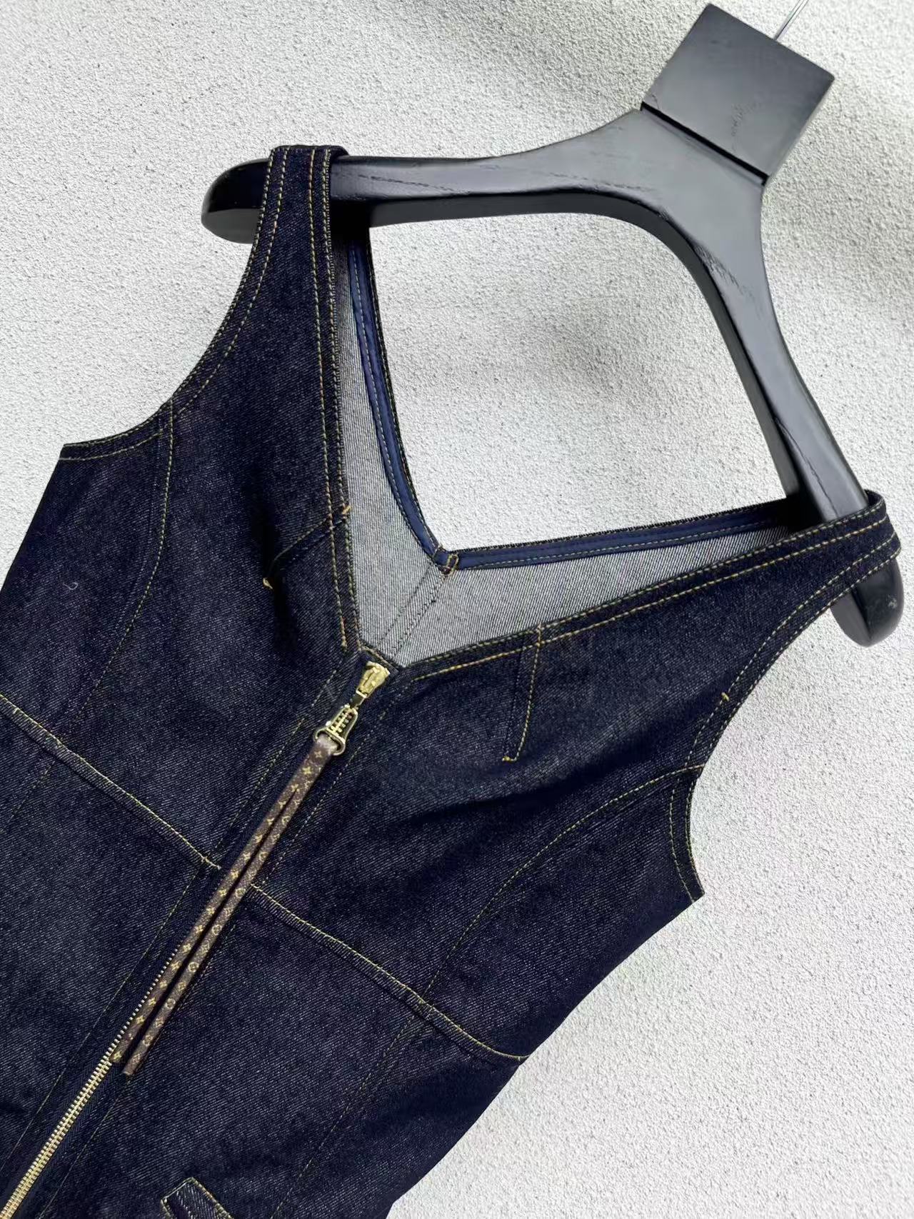 Louis vuitton デニム ミニドレス