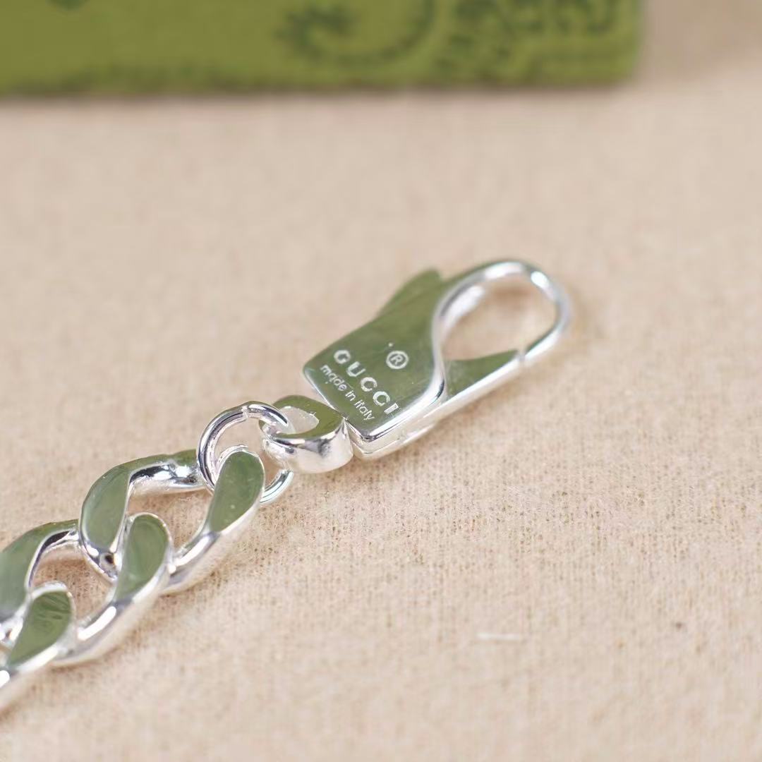 ダイアゴナル インターロッキングG ブレスレット