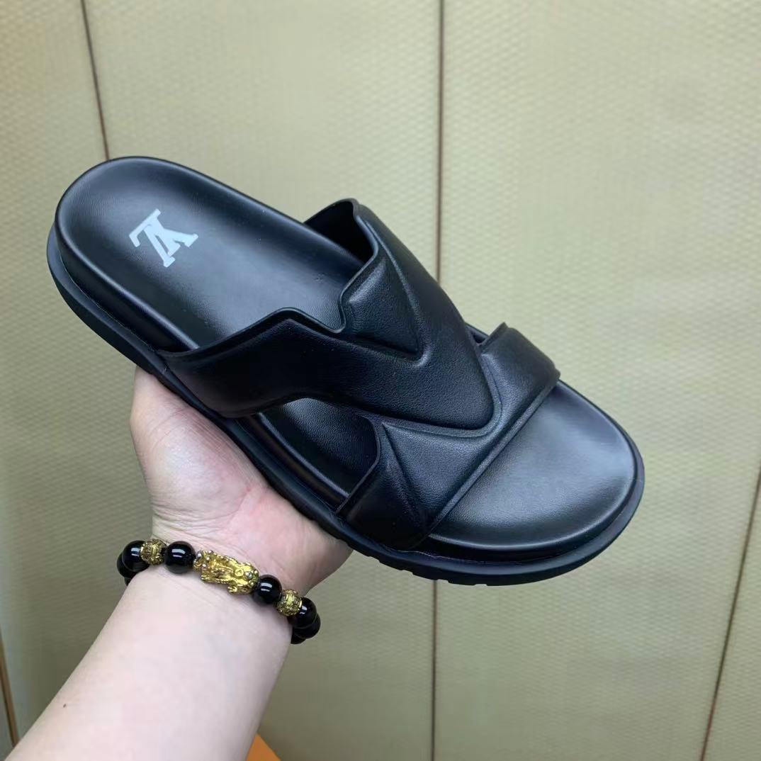 Louis vuitton オアシス ミュール