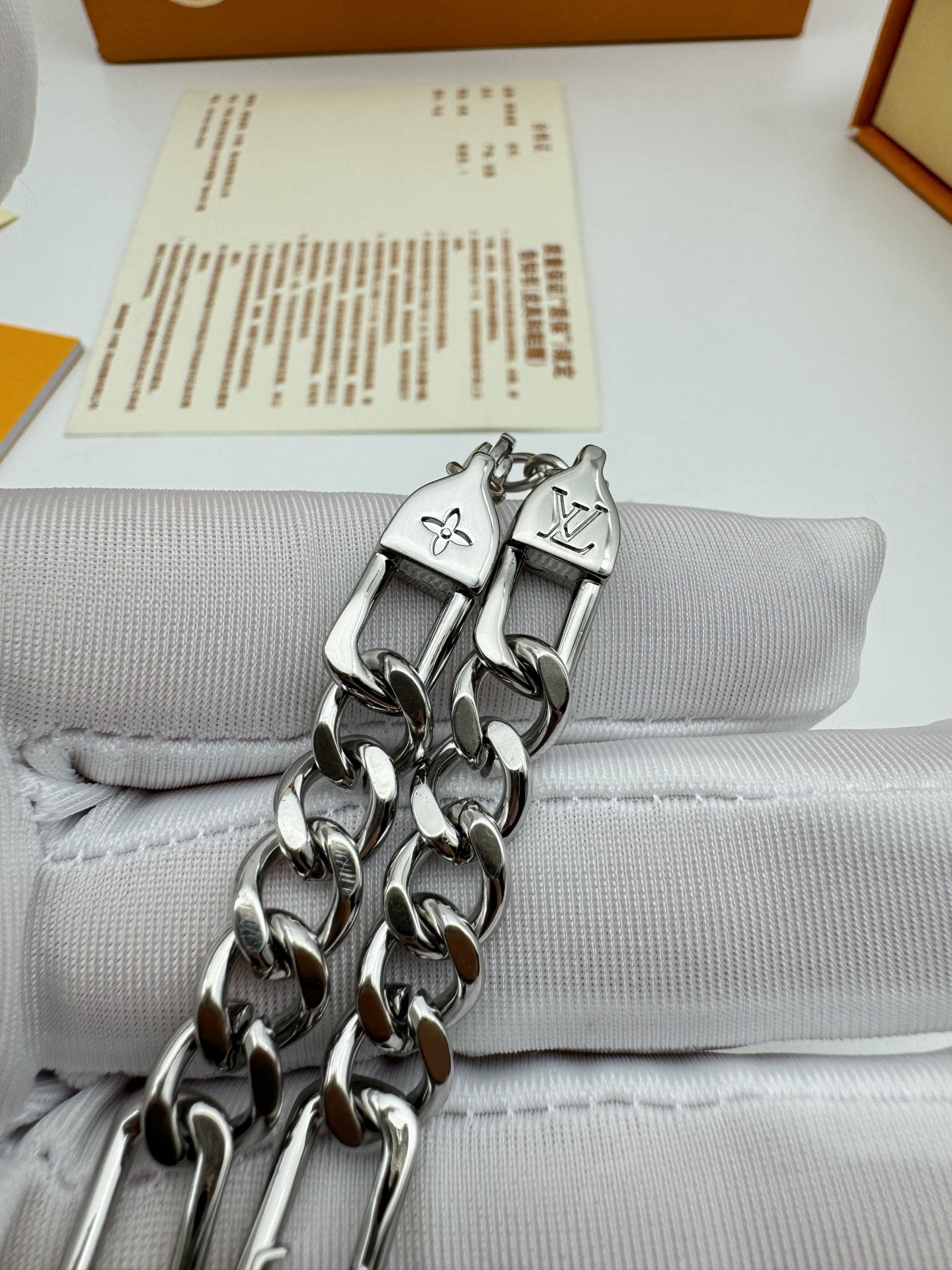 M02248 ネックレス･LV フィガロ