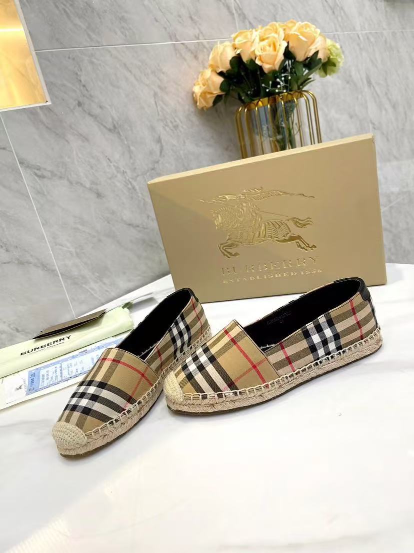Burberry チェック ミューズ エスパドリーユ