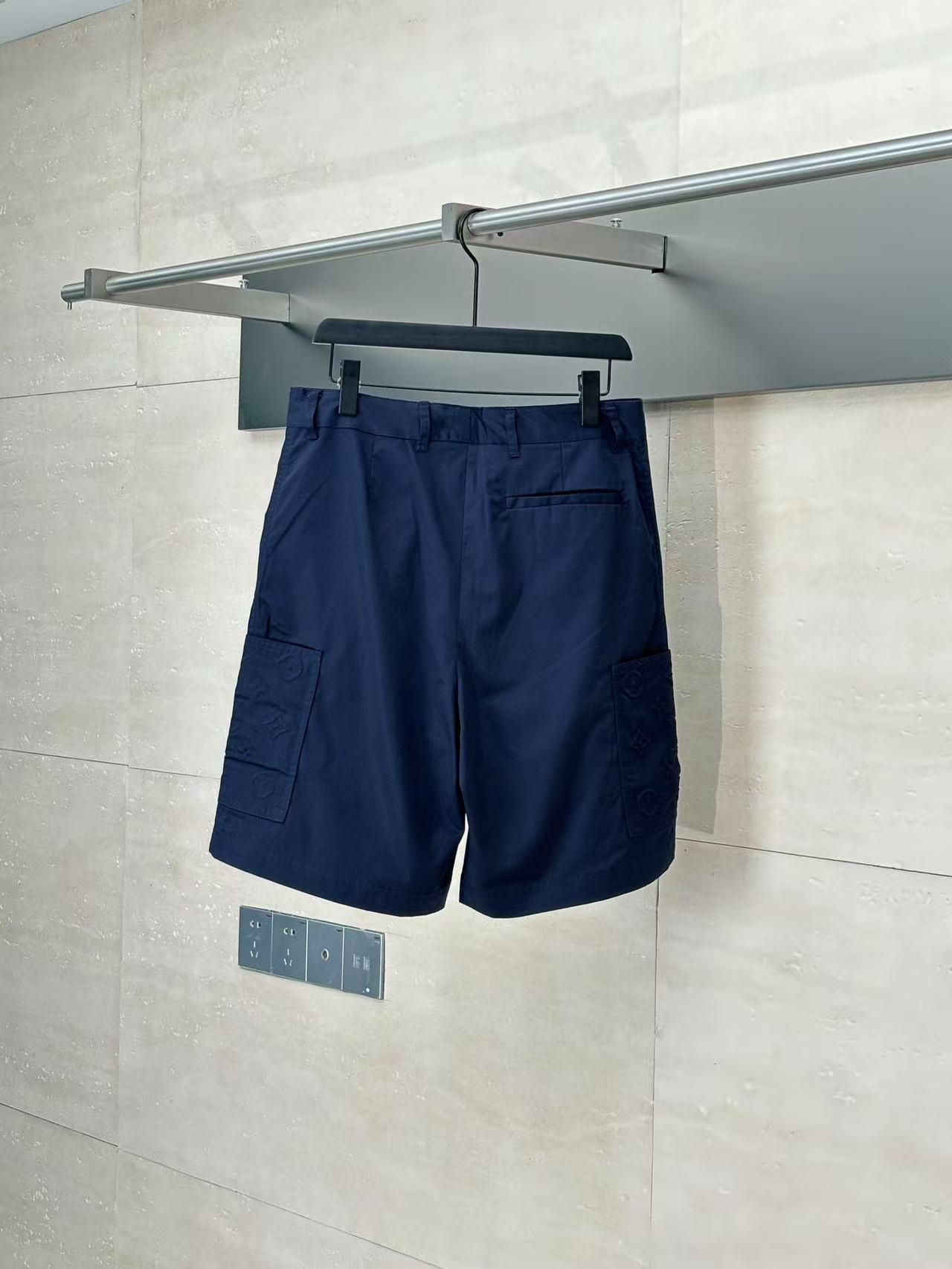 LV モノグラム ポケット ショートスリーブシャツ+モノグラム ポケット カーゴショーツ