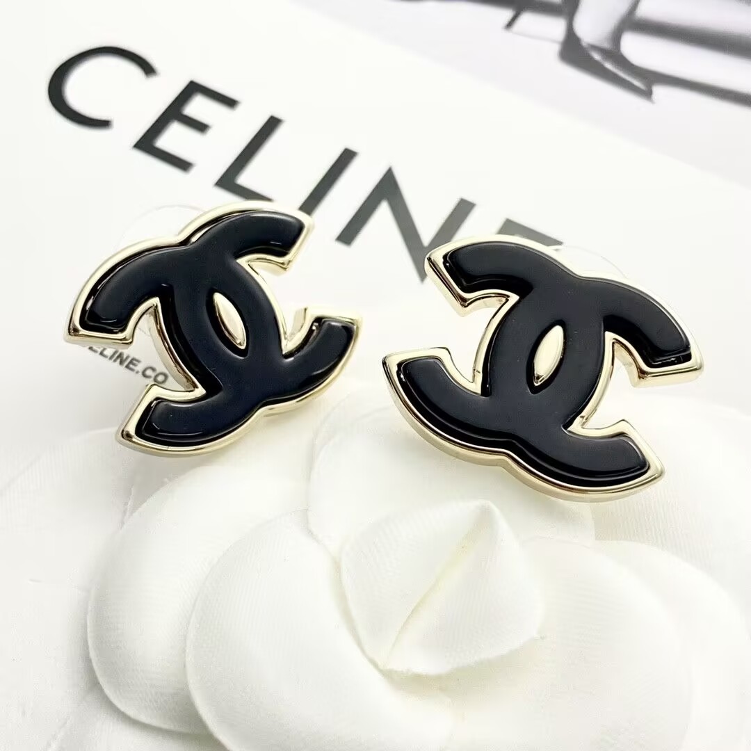 CHANEL COCOピアス