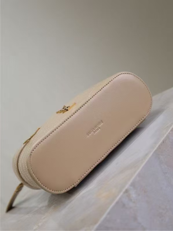  Saint Laurent サンローラン ギャビー バニティバッグ（ラムスキン）