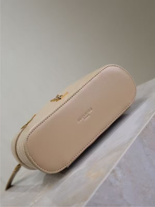  Saint Laurent サンローラン ギャビー バニティバッグ（ラムスキン）