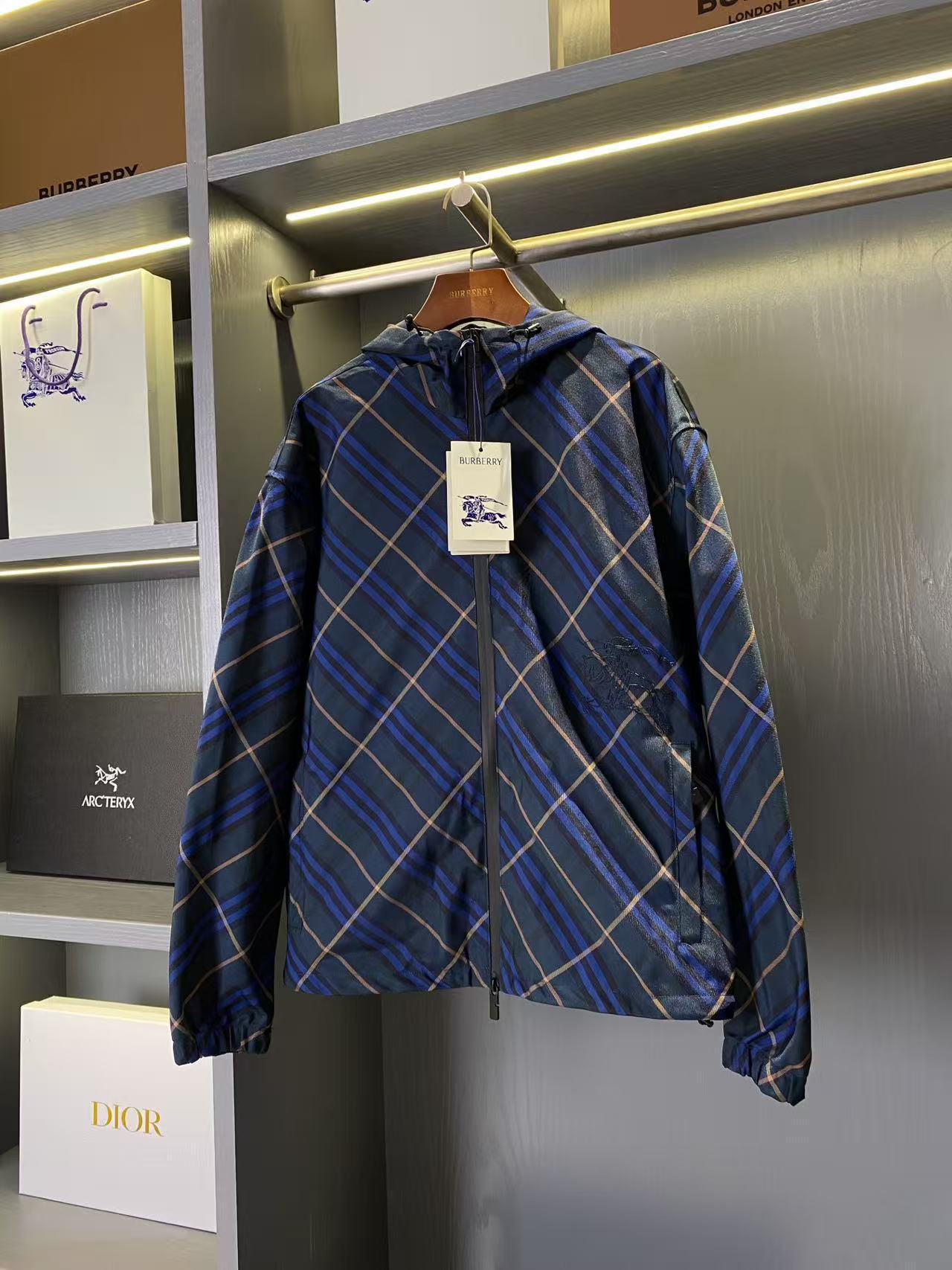 Burberry チェック ツイルジャケット