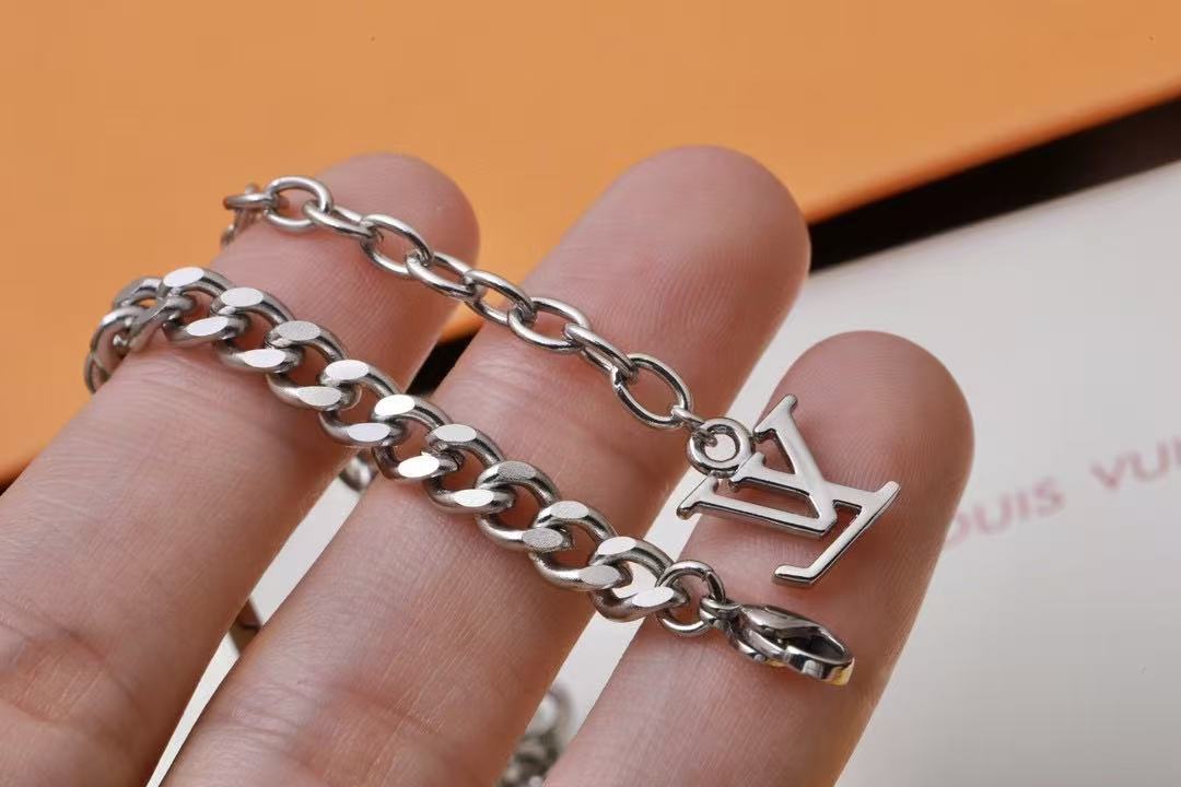 Louis vuitton ブレスレット･モノグラム ロウ