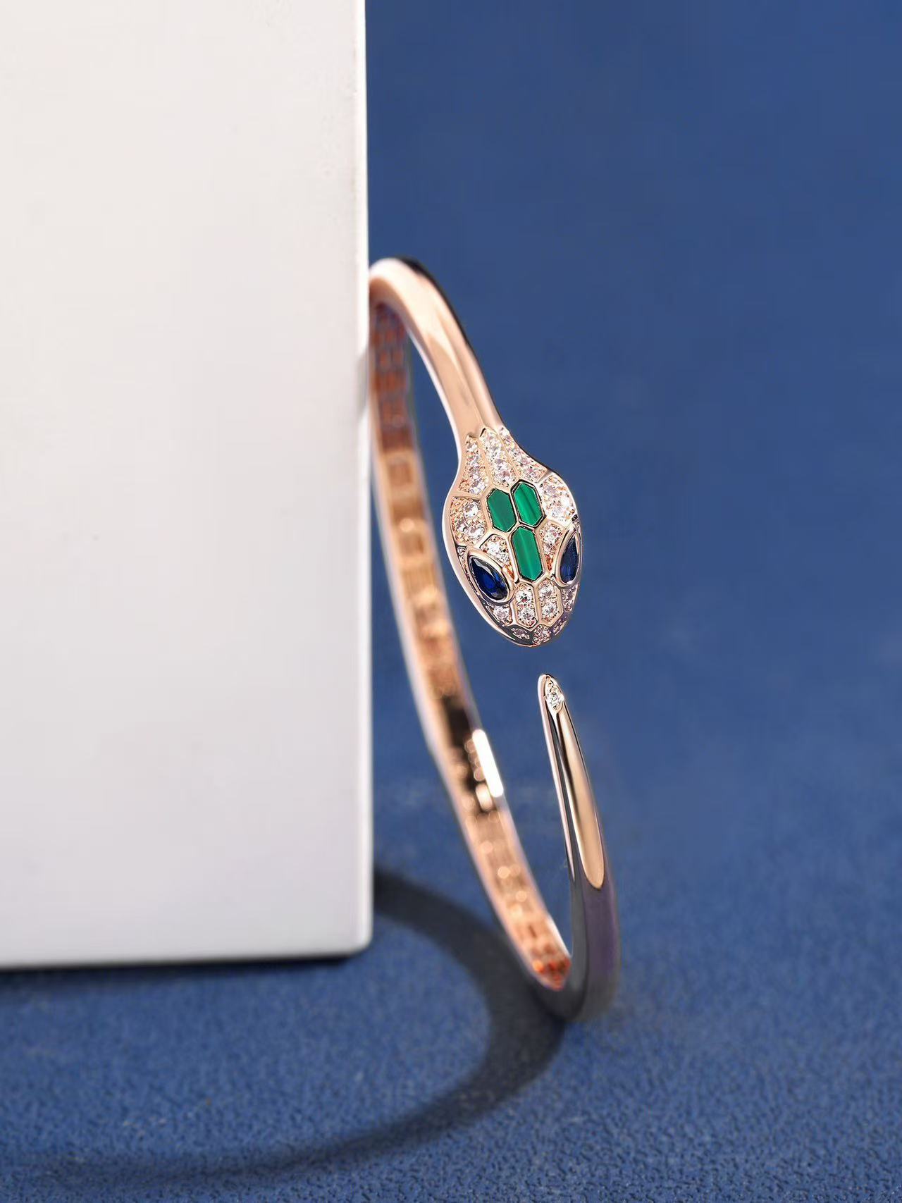 Bvlgari セルペンティ セドゥットーリ ブレスレット