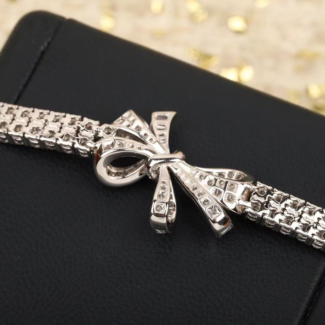 Graff ティルダズ ボウ ダイヤモンド ダブルストランド ブレスレット