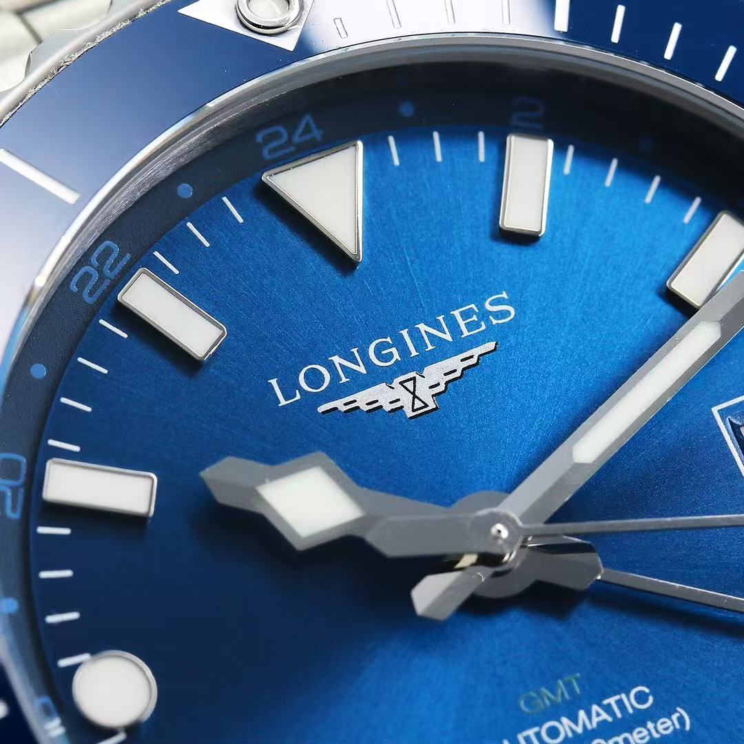 LONGINES  ロンジン  HYDROCONQUEST GMT, L3.790.4.96.6, 自動巻 ウォッチ, Ø 41.00 mm, ステンレススティールとセラミック.