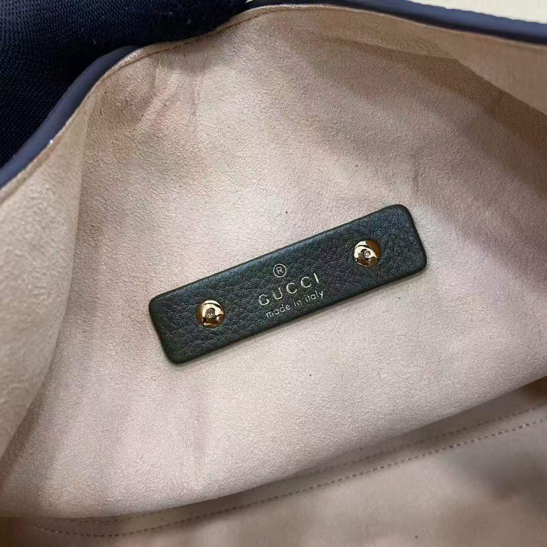 GUCCI 〔グッチ ソフトビット〕マキシ ショルダーバッグ