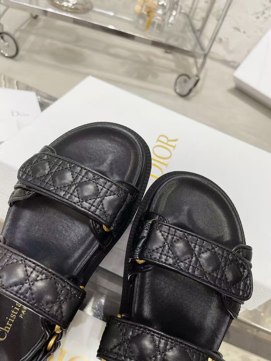 Dioract サンダル カナージュ キルティング カーフスキン