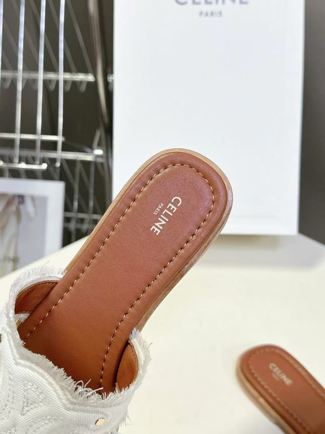 CELINE マリナ ミュール / フリンジ付きキャンバス