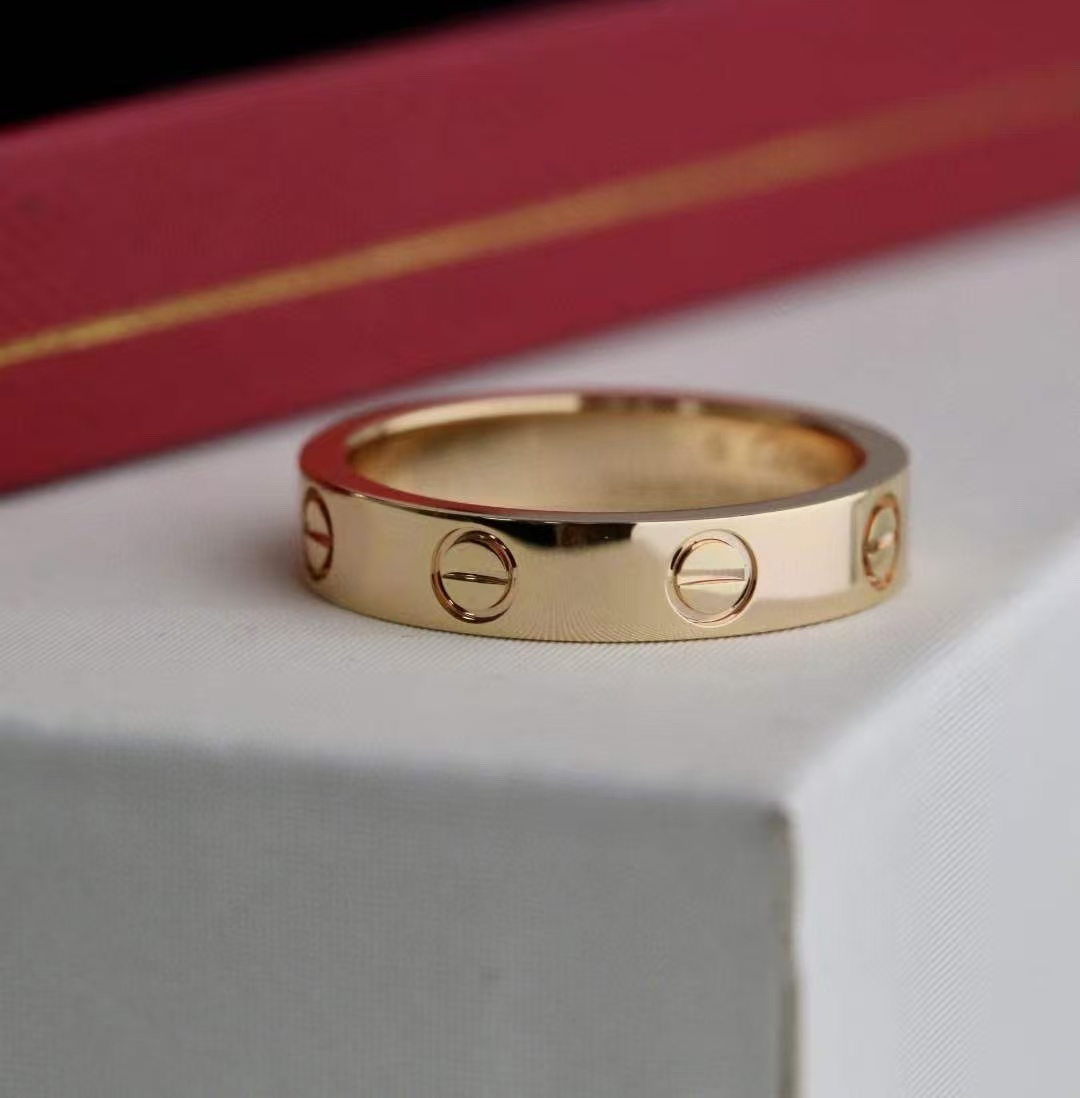 Love リング、スモールモデル