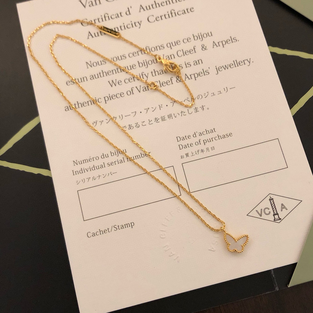 スウィート パピヨン ペンダント