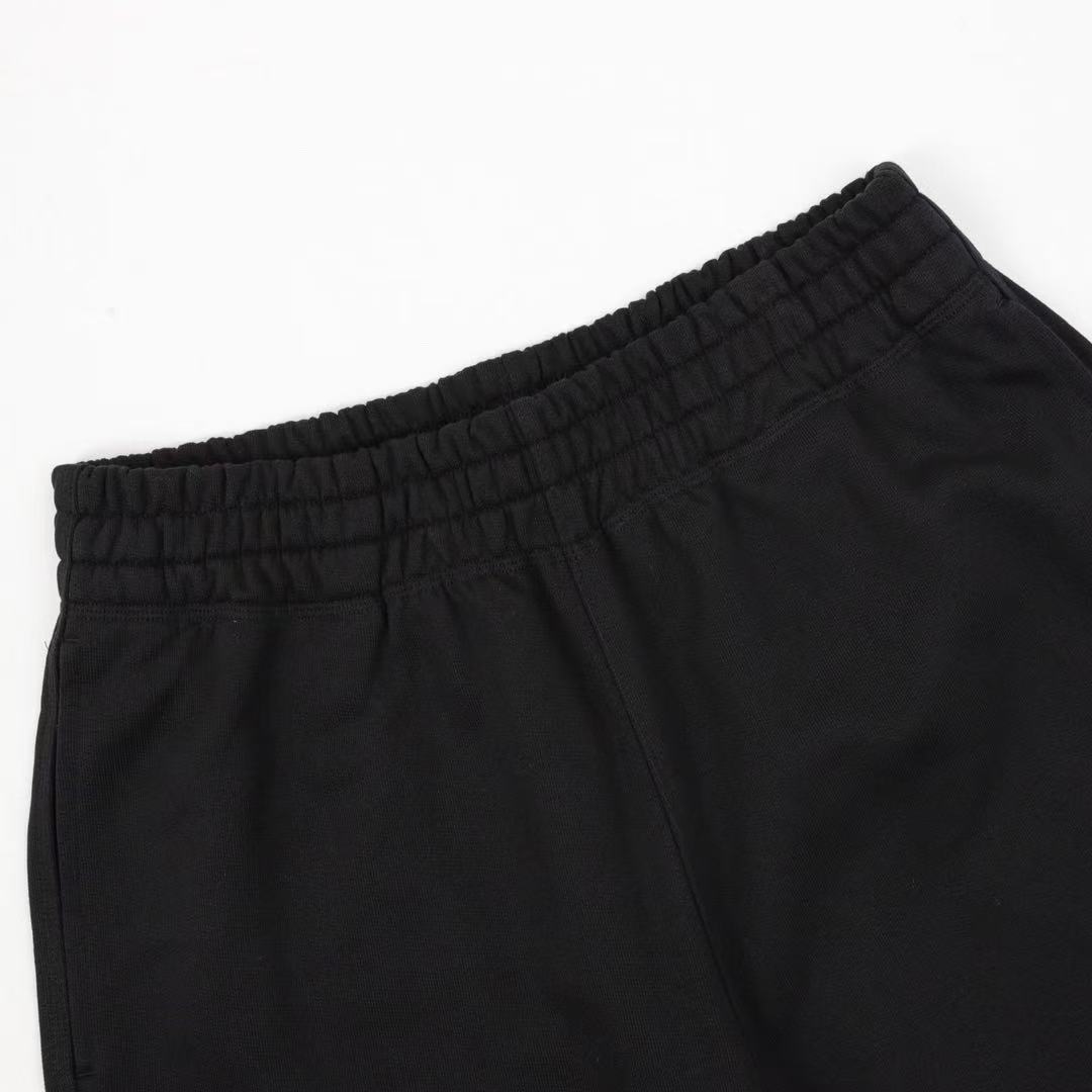 Burberry EKDバッジ コットンショーツ