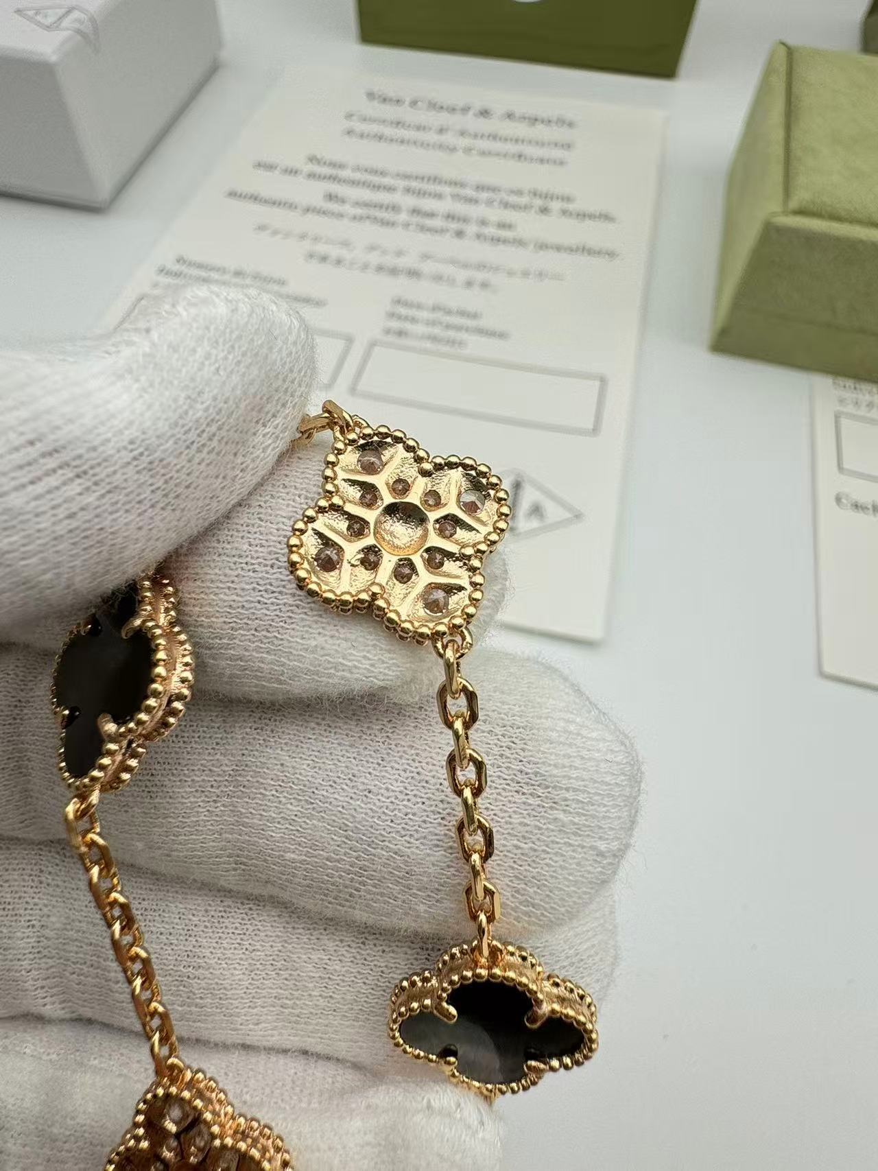 ヴィンテージ アルハンブラ ブレスレット、5モチーフ