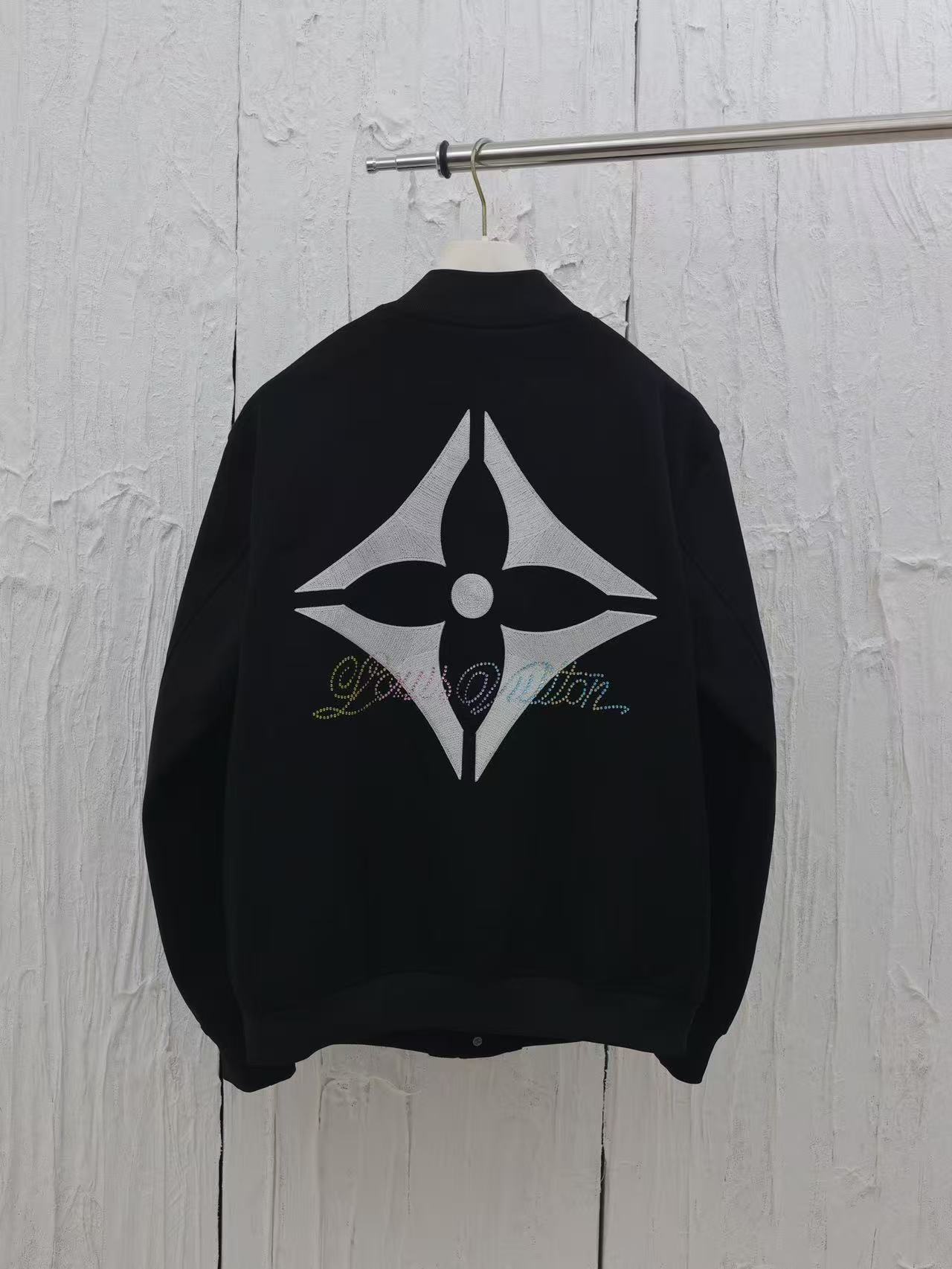 Louis vuitton レザーミックス バーシティブルゾン