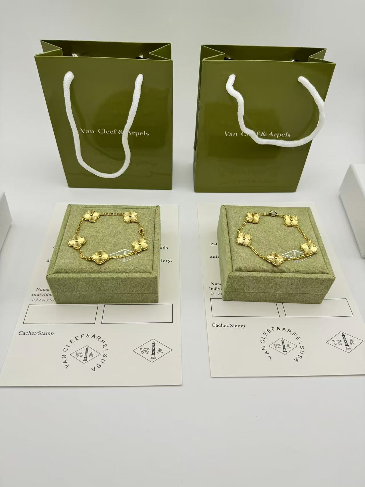 ヴィンテージ アルハンブラ ブレスレット、5モチーフ