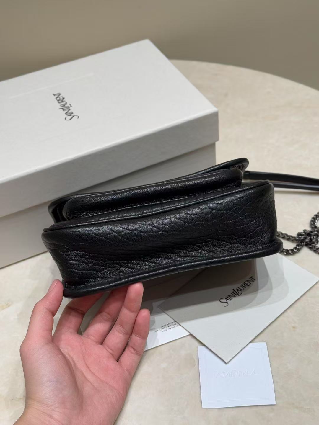  Saint Laurent サンローラン ニキ ミニ（グレインラムスキン）