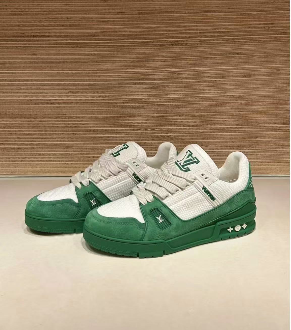 Louis vuitton トレイナー スニーカー