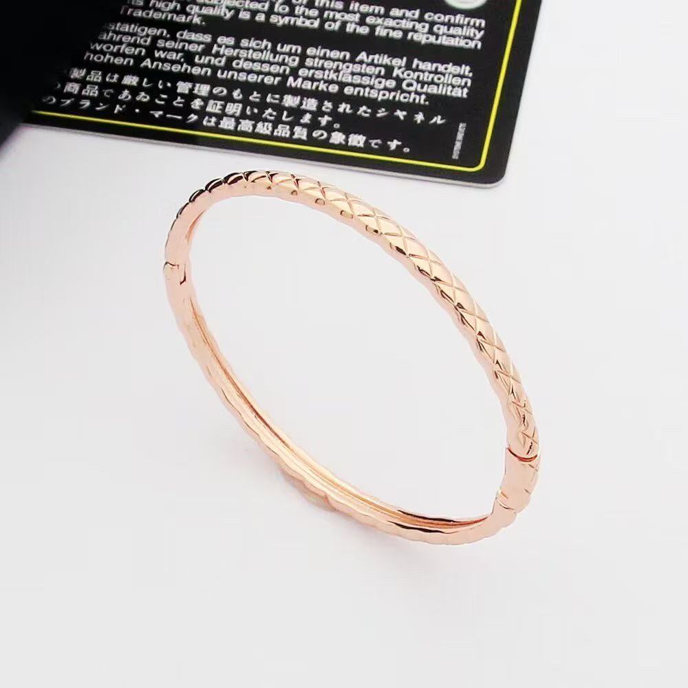 CHANEL ココ クラッシュ コレクション ブレスレット