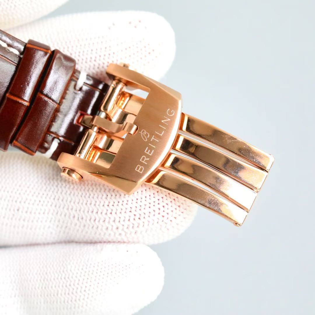 Breitling ブライトリング ナビタイマー オートマチック 41