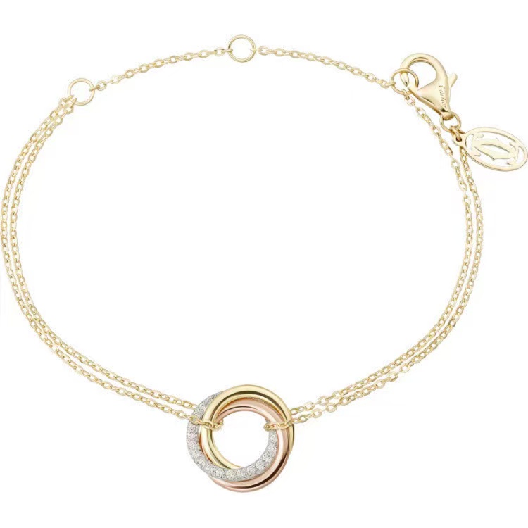Cartier Trinity bracelet, on chain トリニティ ブレスレット チェーン