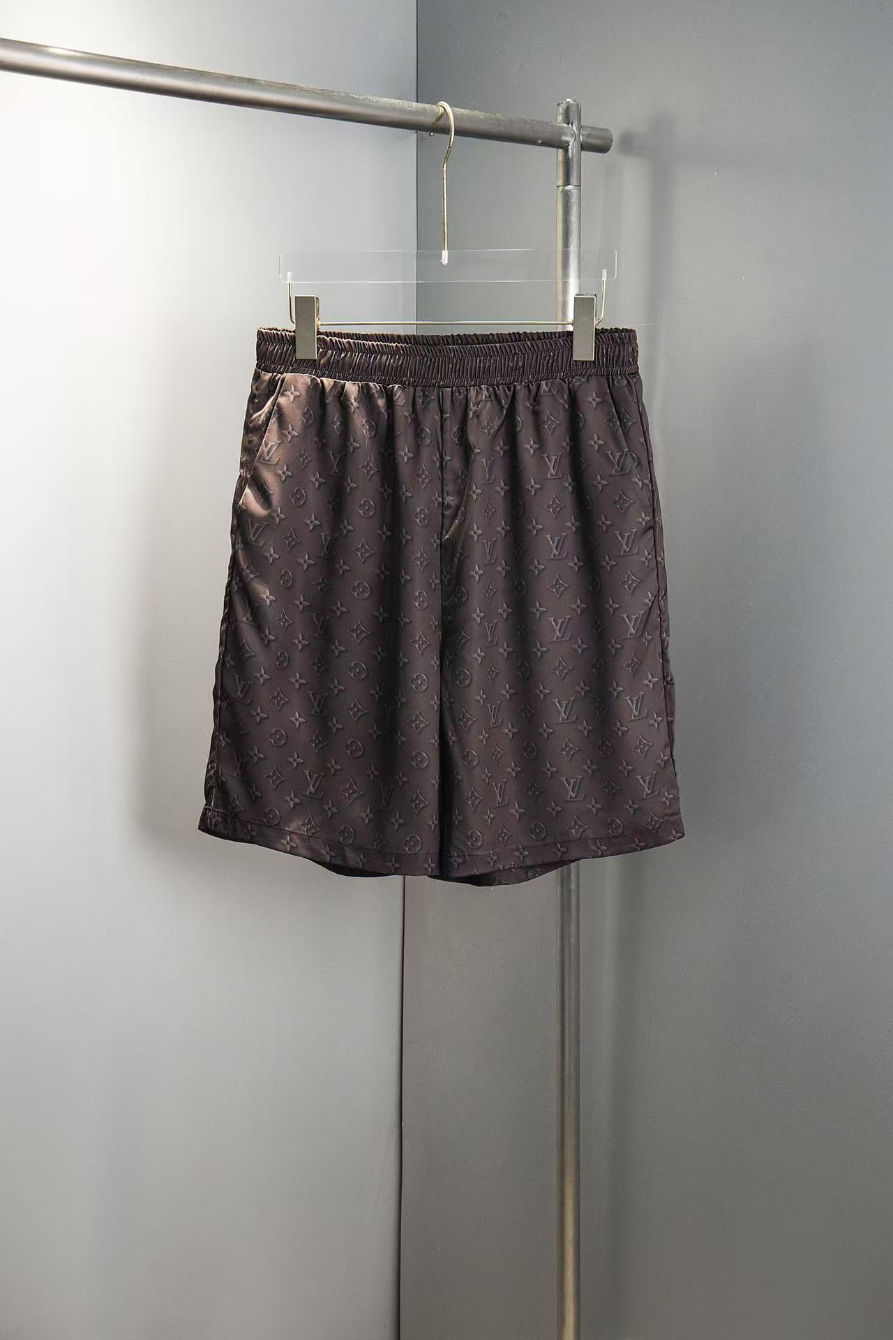 LV プリンテッドモノグラム ショートスリーブシルクシャツ+ショーツ